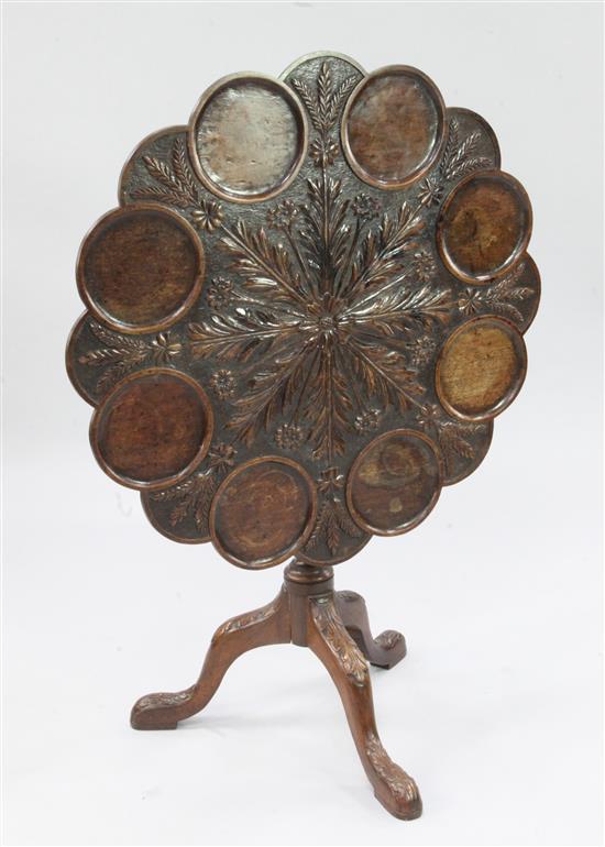 A George III style mahogany supper table, W.2ft 6in.